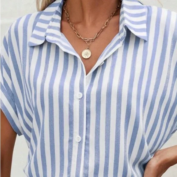 🌻4/$20 SHEIN Curve Frenchy Women's Blue White Striped Batwing Sleeve Shirt 2XL - Picture 8 of 8